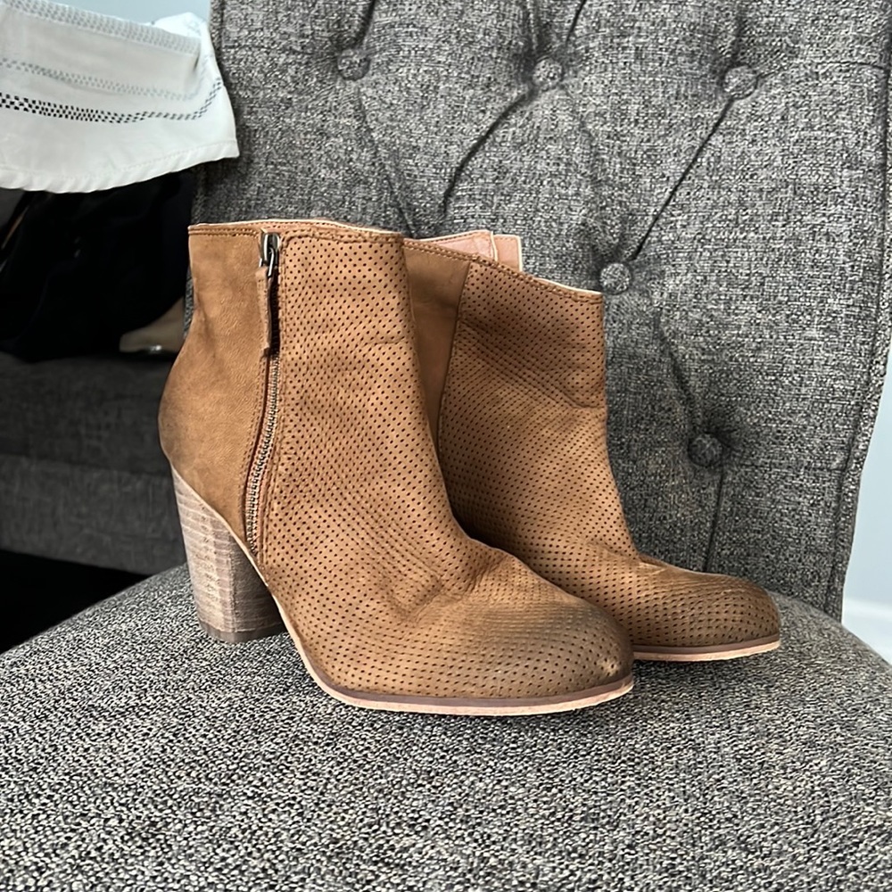 BP Boots Brown Perforated Leather, Side Zip